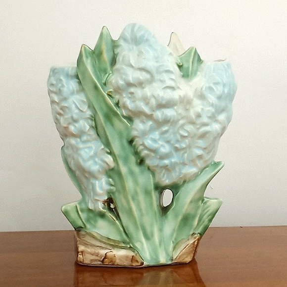 Mccoy Accents Vintage 94s Mccoy Blue Hyacinth Vase Poshmark